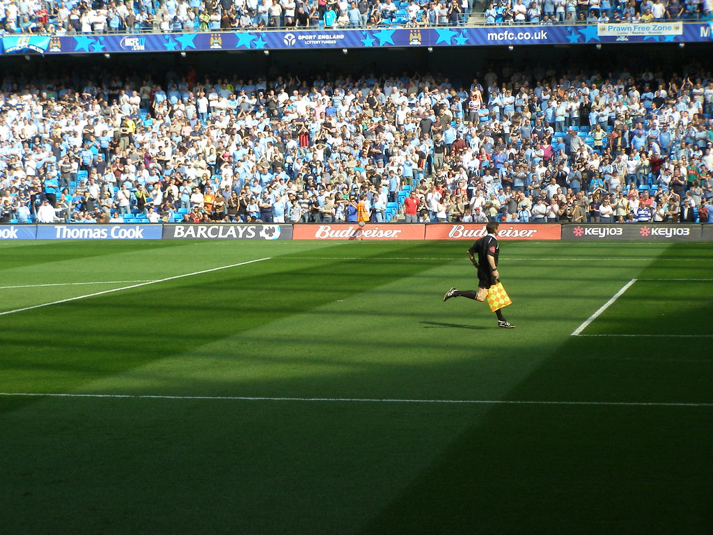 referee