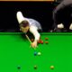 Mark Selby playing snooker